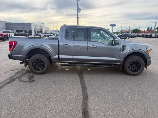 2023 Carbonized Gray Metallic Ford F-150 XLT 4X4 Truck