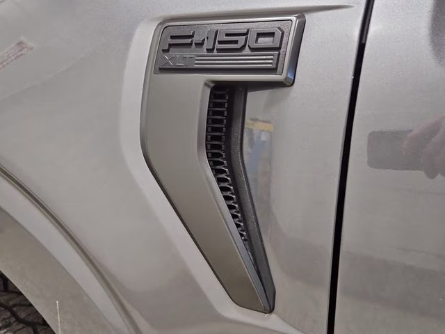 2023 Carbonized Gray Metallic Ford F-150 XLT 4X4 Truck