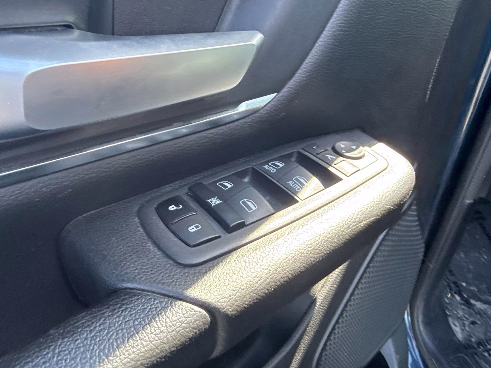2024 Patriot Blue Pearlcoat Ram 1500 Big Horn/Lone Star 4X4 Truck