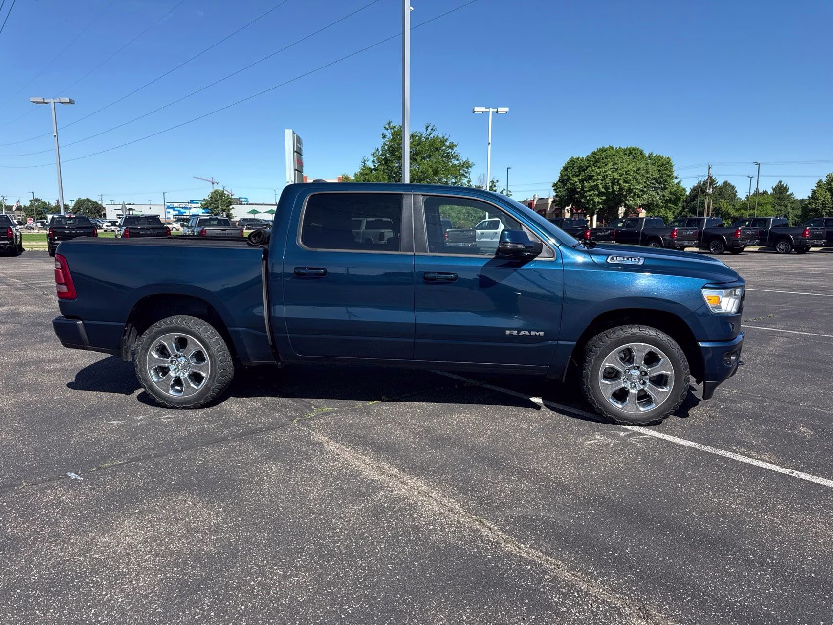 2024 Patriot Blue Pearlcoat Ram 1500 Big Horn/Lone Star 4X4 Truck
