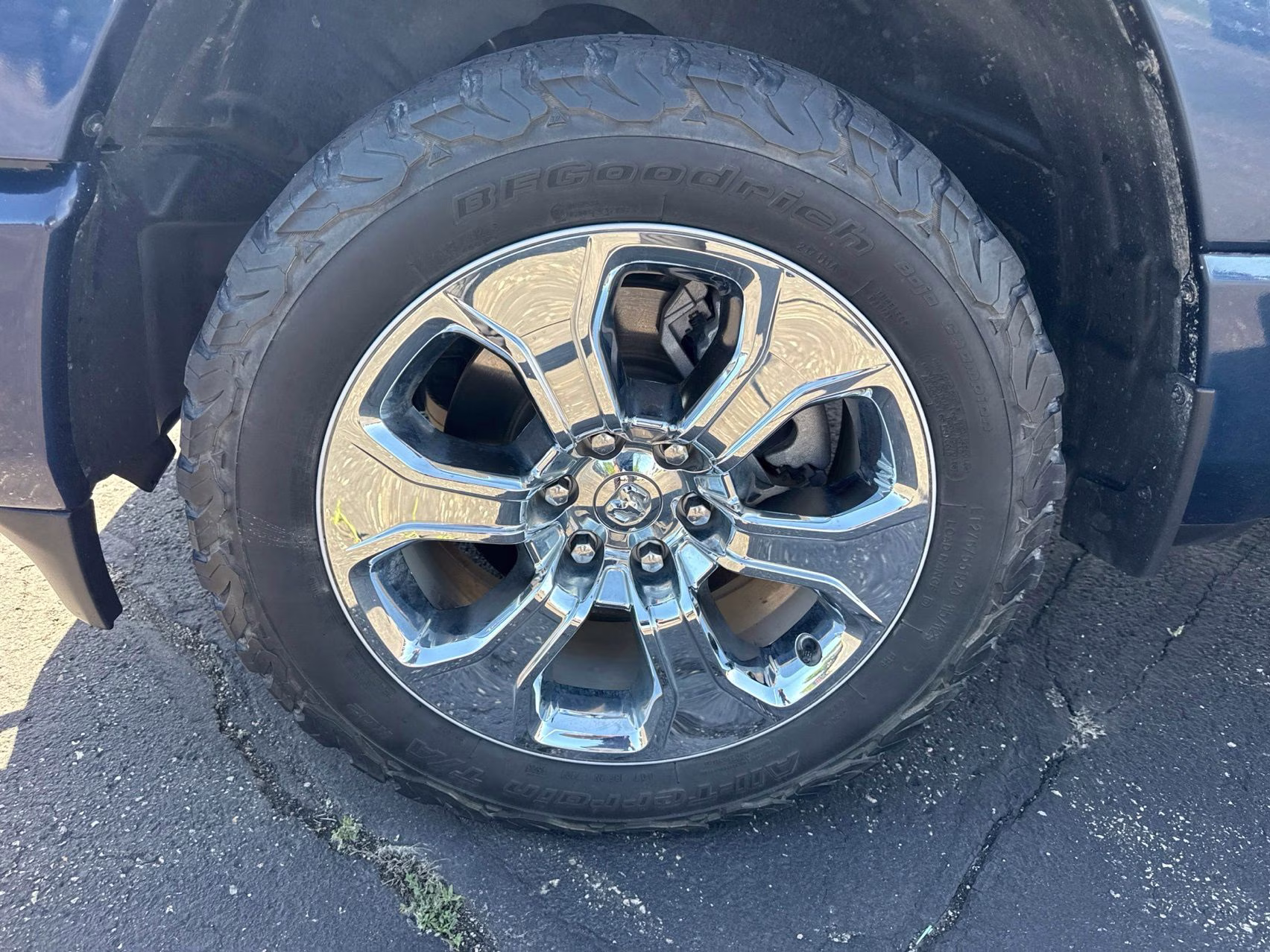2024 Patriot Blue Pearlcoat Ram 1500 Big Horn/Lone Star 4X4 Truck