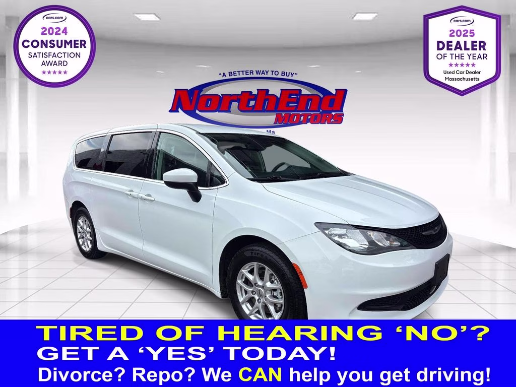 2023 Bright White Clearcoat Chrysler Voyager LX FWD Van
