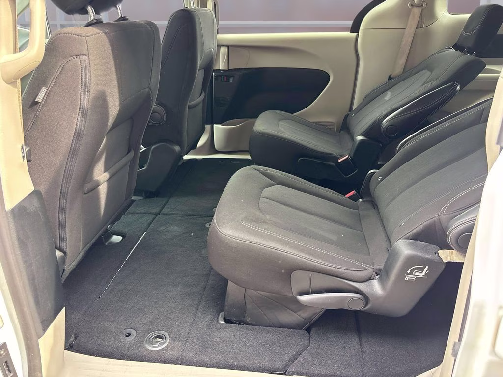 2023 Bright White Clearcoat Chrysler Voyager LX FWD Van