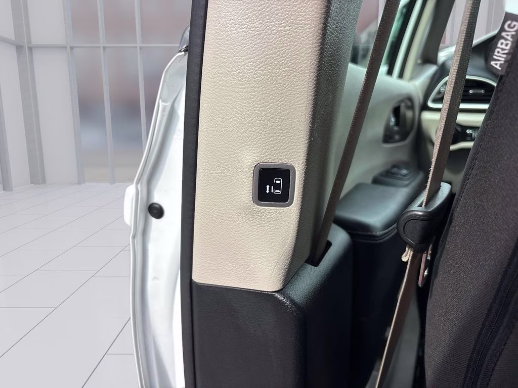 2023 Bright White Clearcoat Chrysler Voyager LX FWD Van