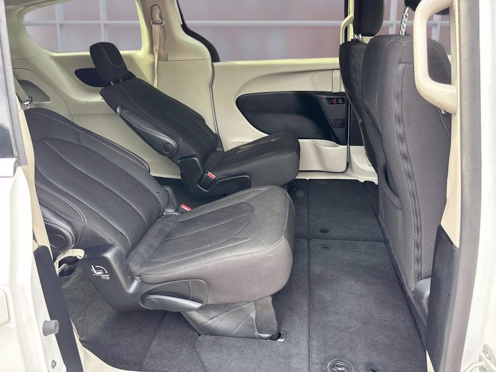 2023 Bright White Clearcoat Chrysler Voyager LX FWD Van