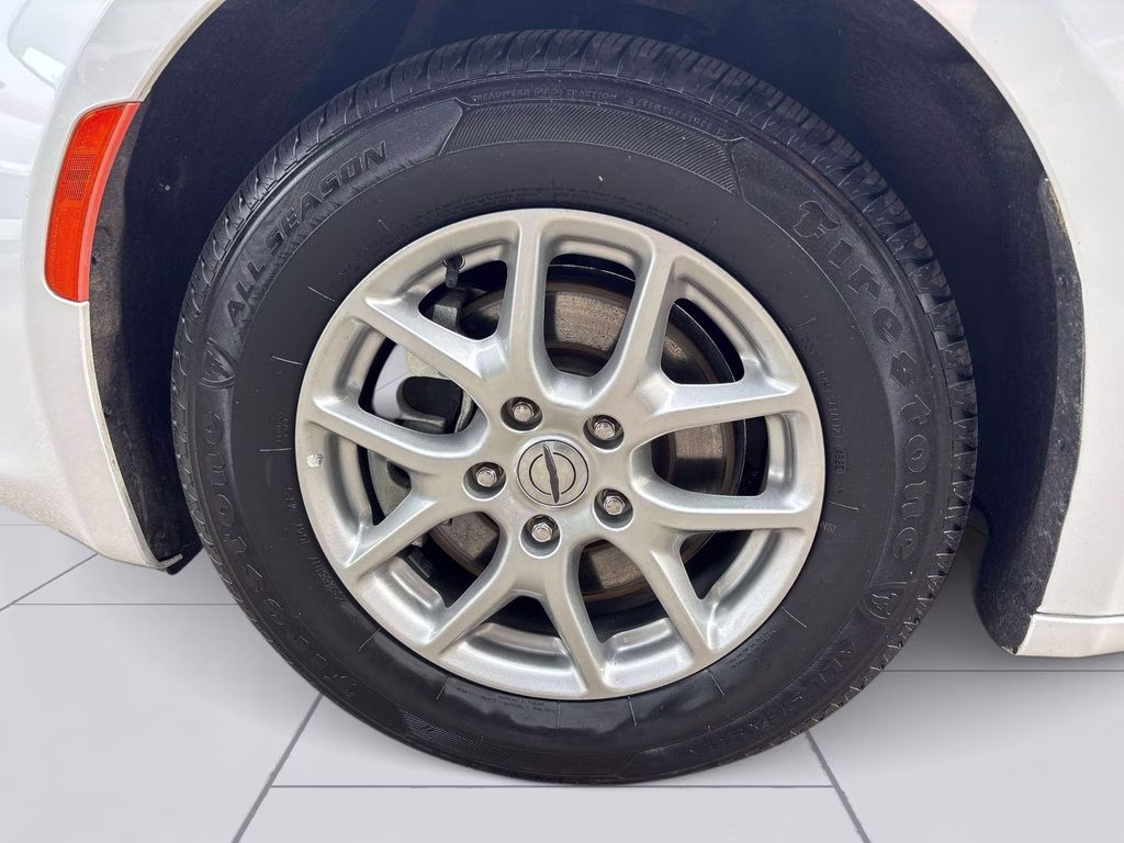 2023 Bright White Clearcoat Chrysler Voyager LX FWD Van