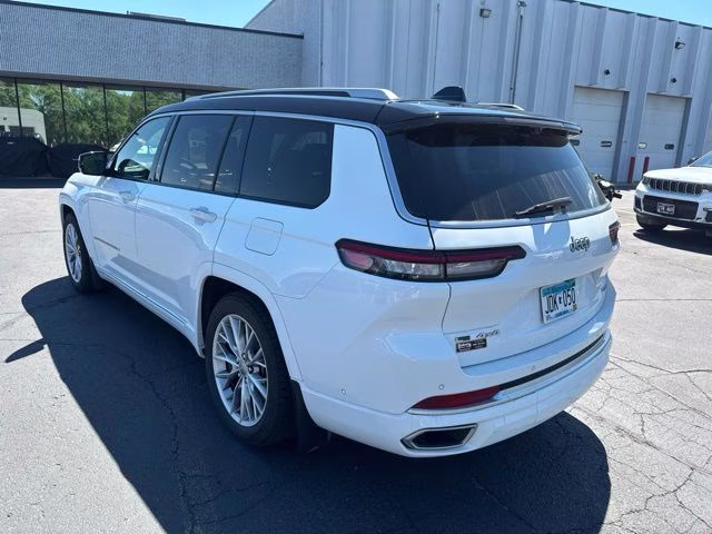 2022 Bright White Clearcoat Jeep Grand Cherokee L Summit 4X4 SUV