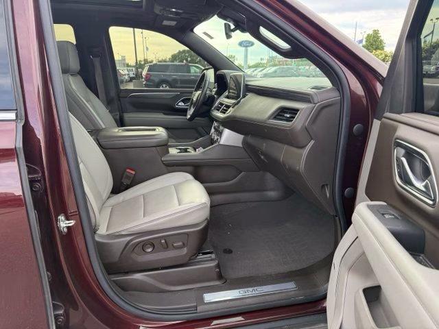 2022 Redwood Metallic GMC Yukon SLT 4X4 SUV