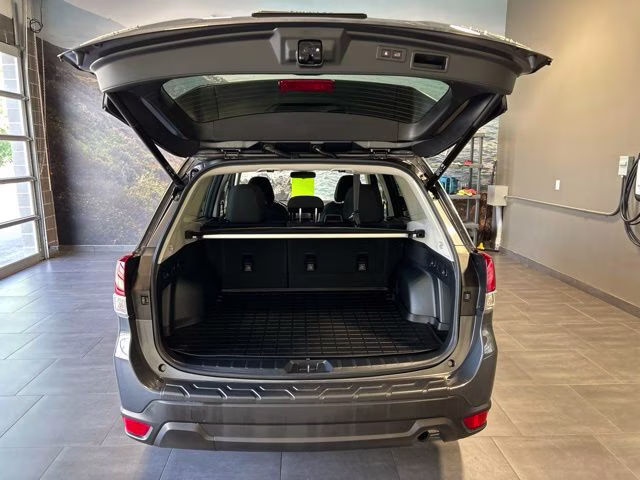 2023 Magnetite Gray Metallic Subaru Forester Premium AWD SUV