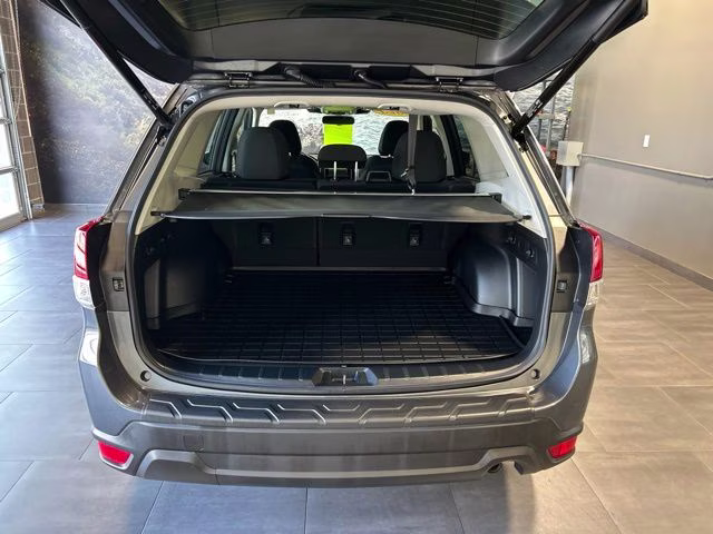 2023 Magnetite Gray Metallic Subaru Forester Premium AWD SUV
