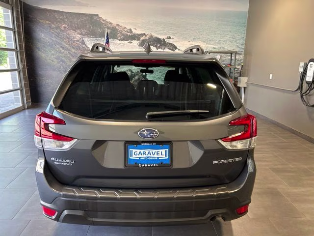2023 Magnetite Gray Metallic Subaru Forester Premium AWD SUV