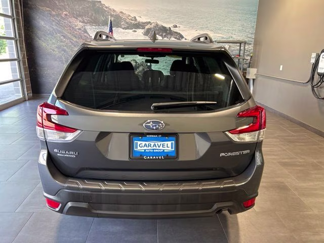 2023 Magnetite Gray Metallic Subaru Forester Premium AWD SUV