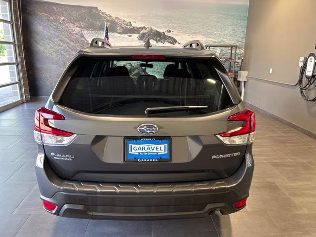 2023 Magnetite Gray Metallic Subaru Forester Premium AWD SUV