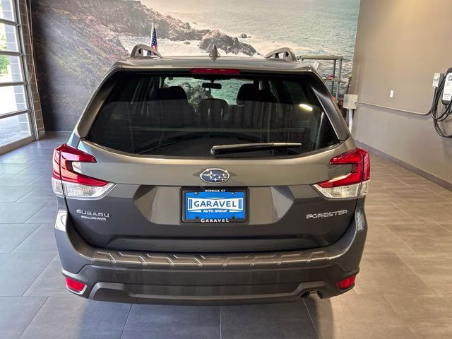 2023 Magnetite Gray Metallic Subaru Forester Premium AWD SUV