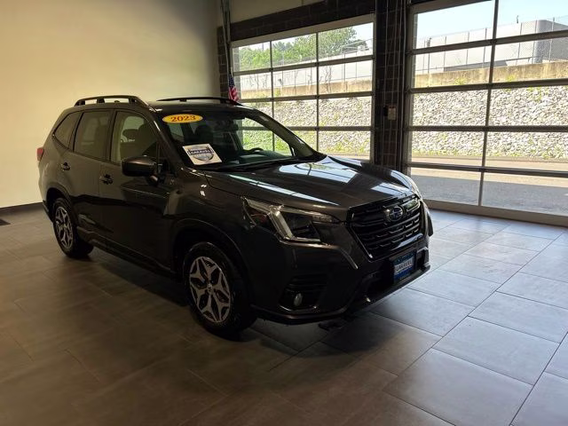 2023 Magnetite Gray Metallic Subaru Forester Premium AWD SUV