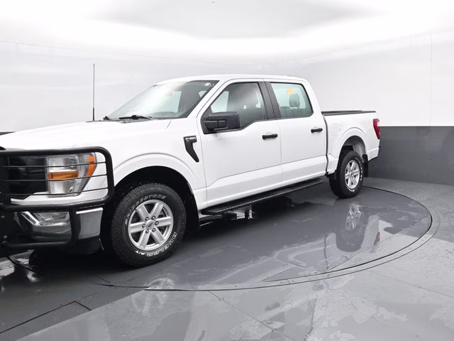 2021 Oxford White Ford F-150 XL 4X4 Truck