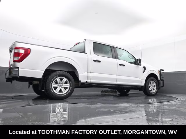2021 Oxford White Ford F-150 XL 4X4 Truck