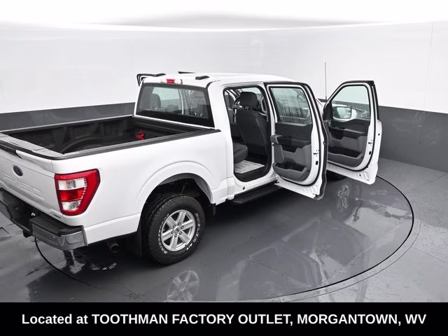 2021 Oxford White Ford F-150 XL 4X4 Truck