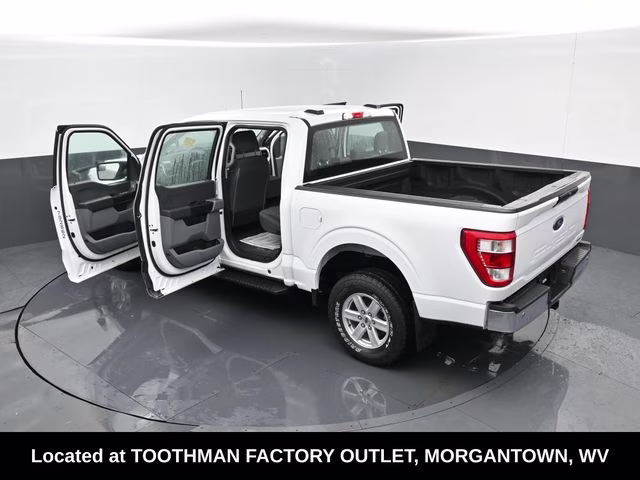 2021 Oxford White Ford F-150 XL 4X4 Truck