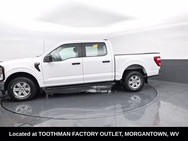 2021 Oxford White Ford F-150 XL 4X4 Truck