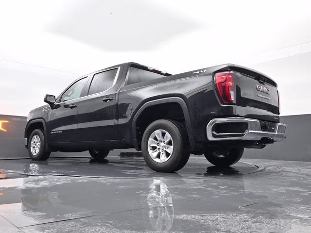 2023 Black GMC Sierra 1500 SLE 4X4 Truck