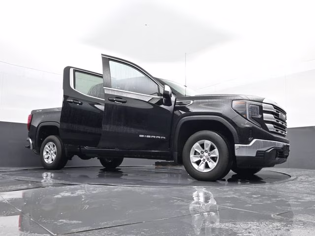2023 Black GMC Sierra 1500 SLE 4X4 Truck