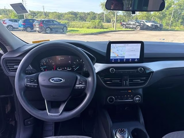2020 Agate Black Metallic Ford Escape SE FWD SUV