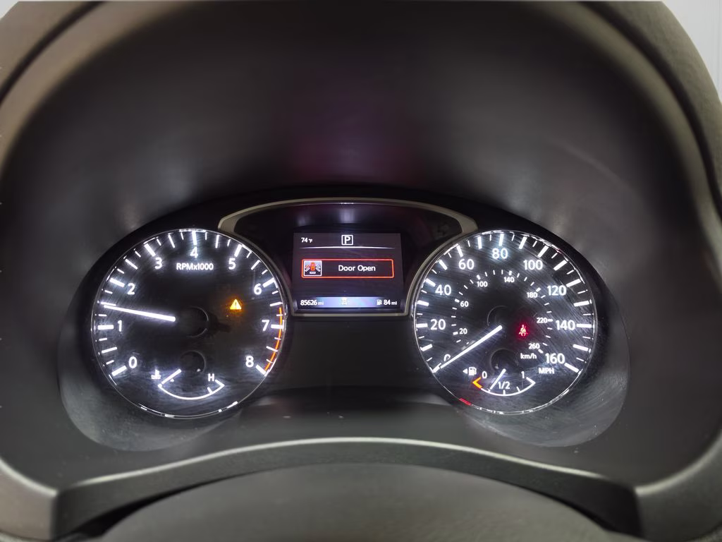 2018 Super Black Clearcoat Nissan Altima 2.5 SR FWD Sedan