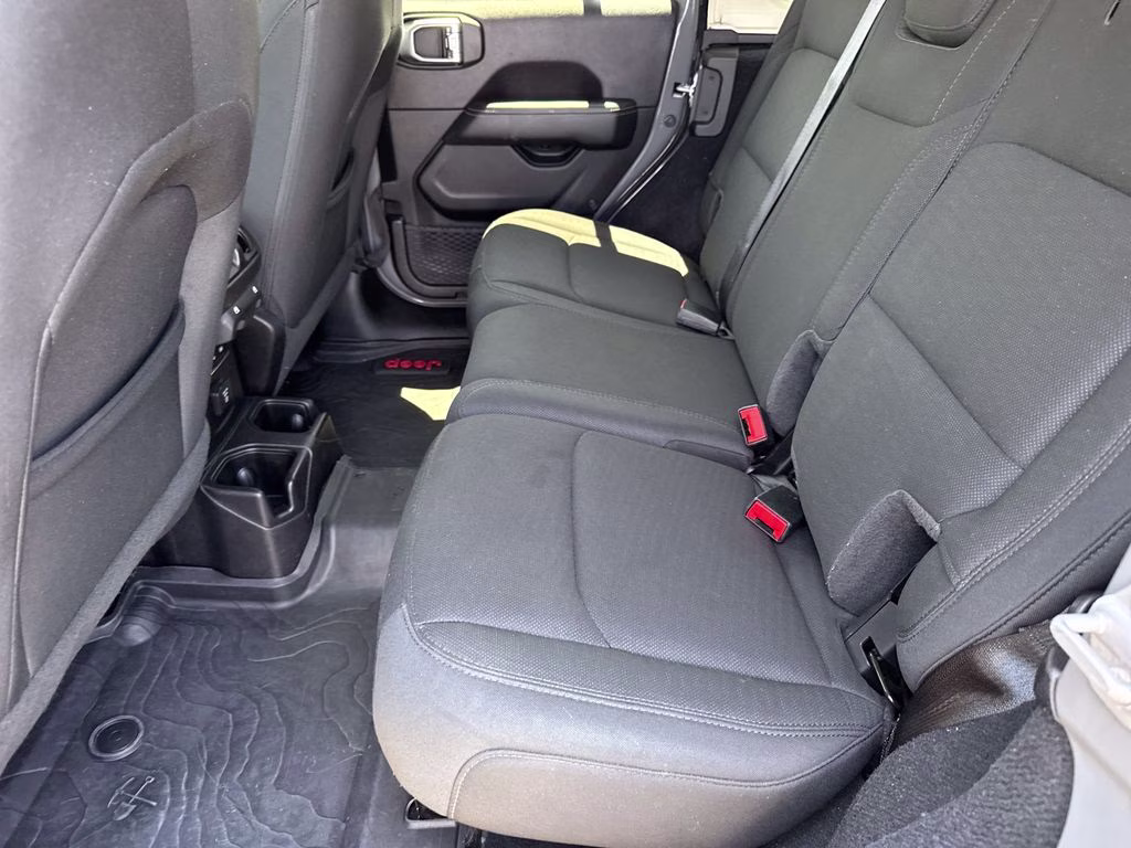 2020 Sting-Gray Clearcoat Jeep Wrangler Unlimited Sahara 4X4 SUV