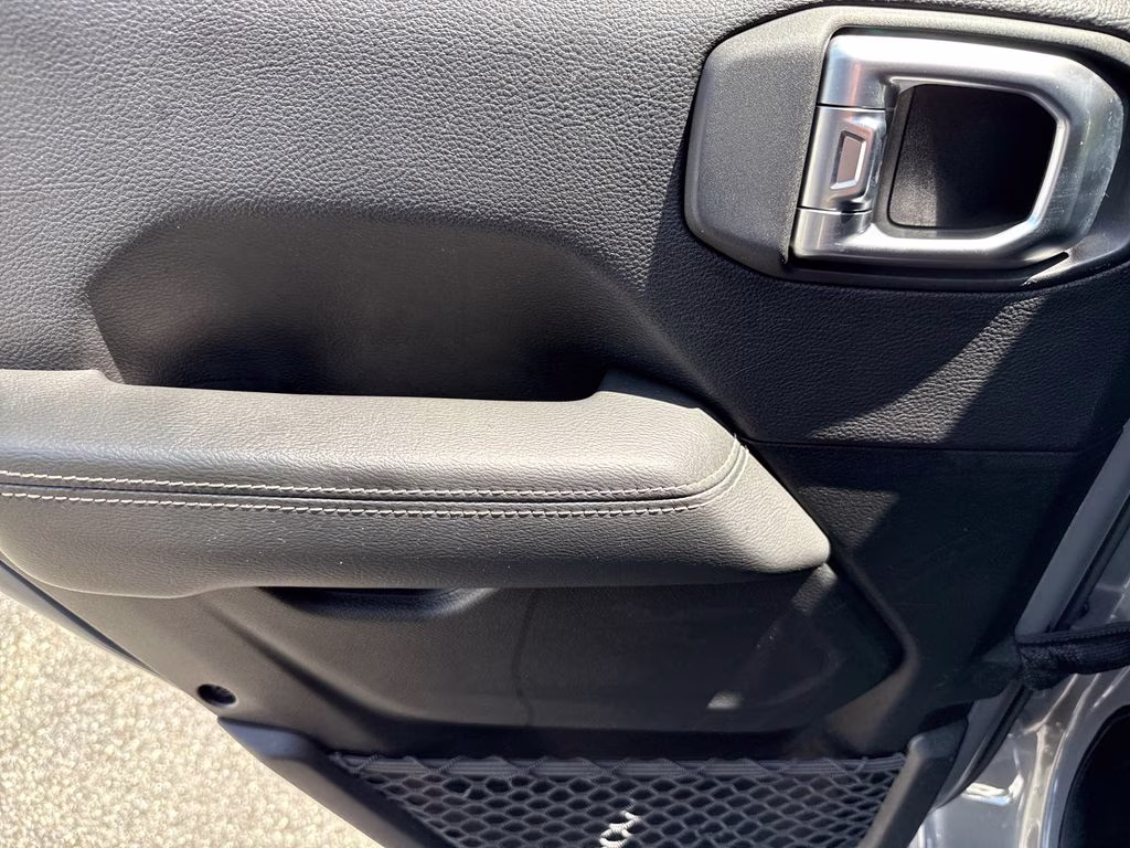 2020 Sting-Gray Clearcoat Jeep Wrangler Unlimited Sahara 4X4 SUV