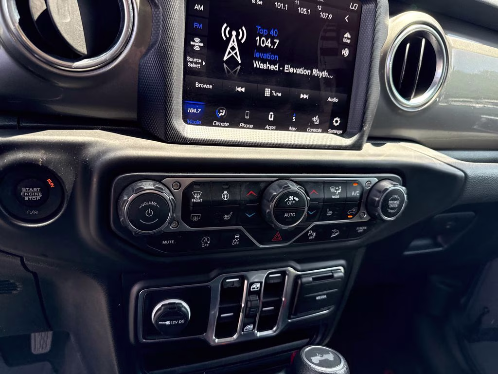 2020 Sting-Gray Clearcoat Jeep Wrangler Unlimited Sahara 4X4 SUV