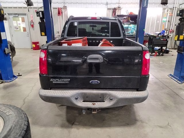 2005 Black Clearcoat Ford Explorer Sport Trac XLT 4X4 SUV