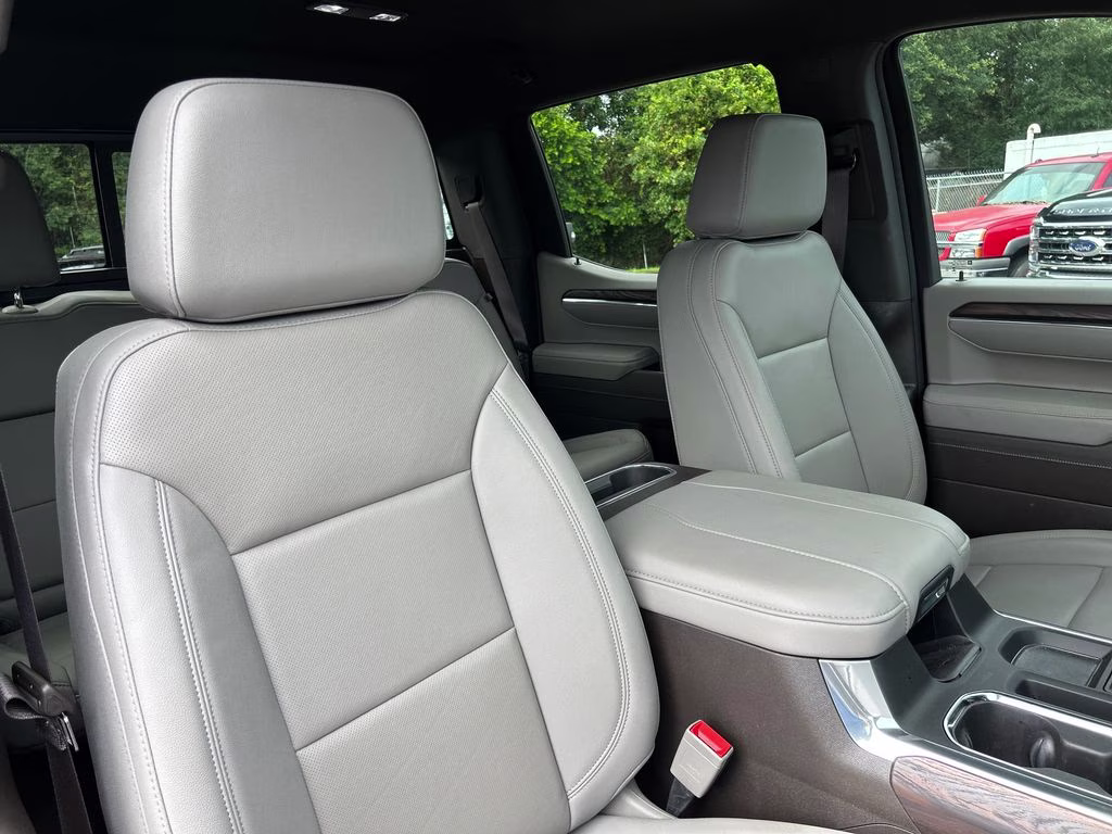 2025 Sterling Metallic GMC Sierra 1500 SLT 4X4 Truck