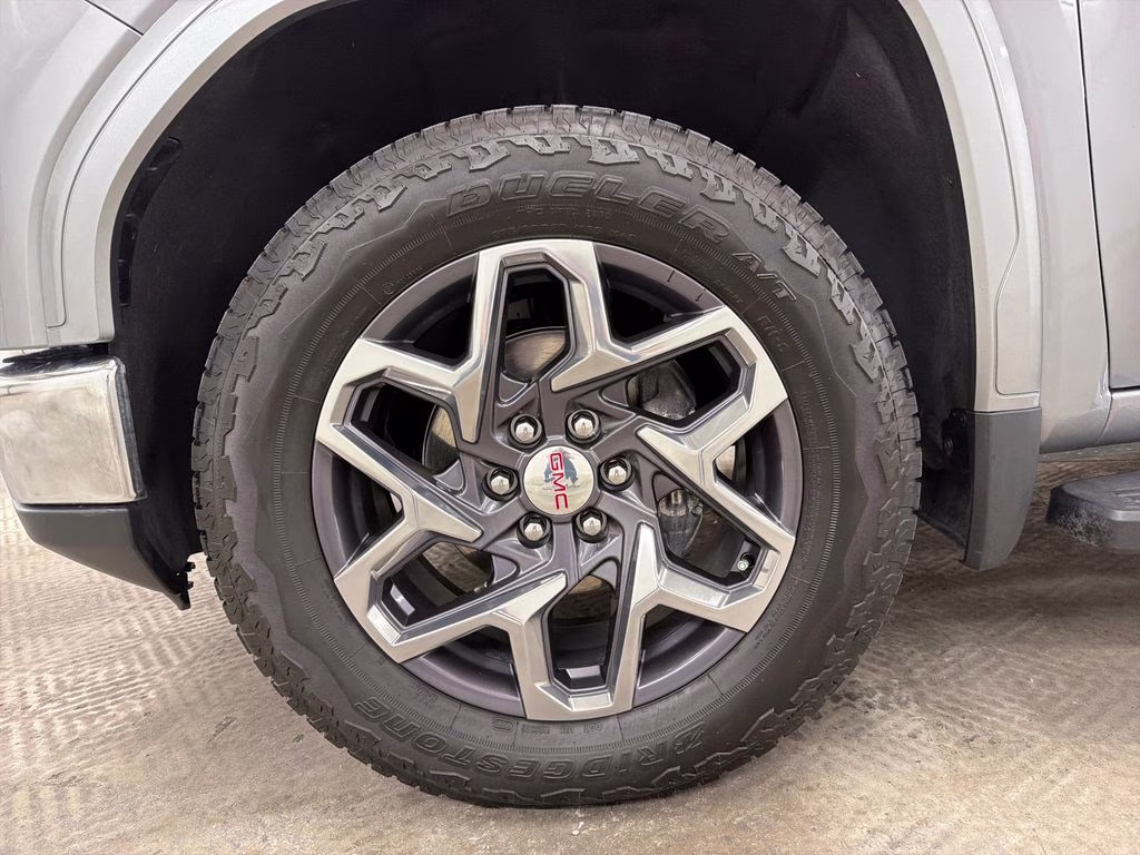 2025 Sterling Metallic GMC Sierra 1500 SLT 4X4 Truck