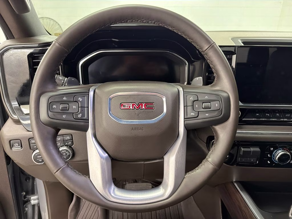 2025 Sterling Metallic GMC Sierra 1500 SLT 4X4 Truck