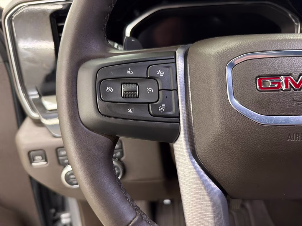 2025 Sterling Metallic GMC Sierra 1500 SLT 4X4 Truck