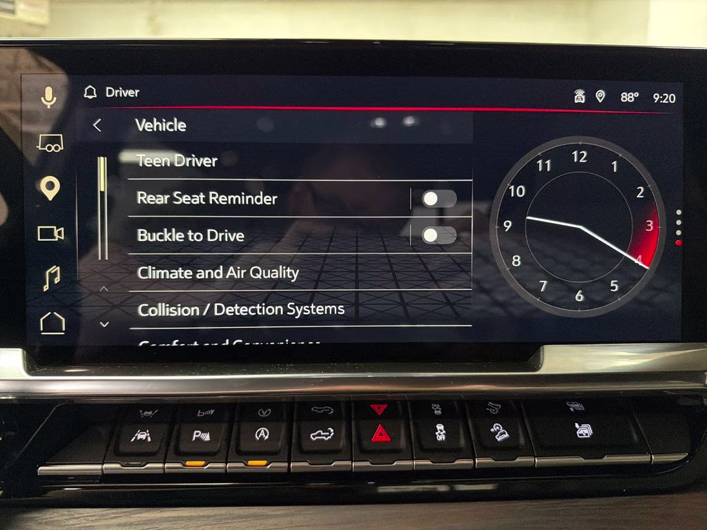 2025 Sterling Metallic GMC Sierra 1500 SLT 4X4 Truck