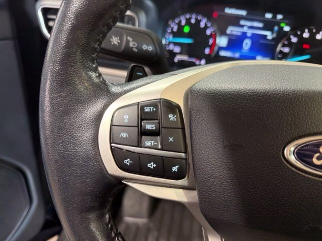 2020 Magnetic Metallic Ford Explorer Limited 4X4 SUV