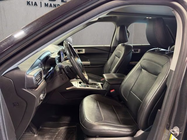 2020 Magnetic Metallic Ford Explorer Limited 4X4 SUV
