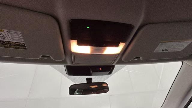 2023 Cosmic Blue Metallic Mitsubishi Outlander SE FWD SUV