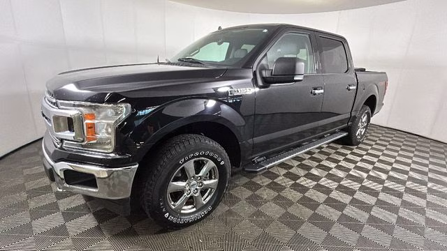 2020 Black Metallic Ford F-150 XLT 4X4 Truck