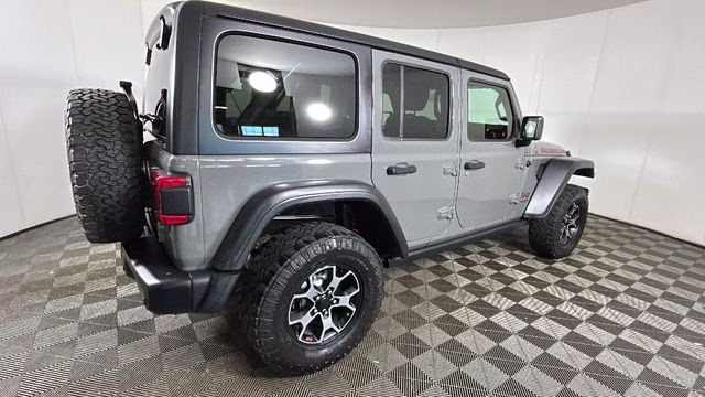 2018 Sting-Gray Clearcoat Jeep Wrangler Unlimited Rubicon 4X4 SUV