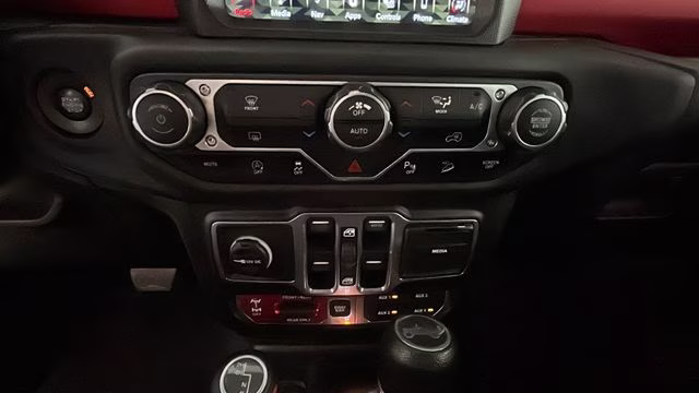 2018 Sting-Gray Clearcoat Jeep Wrangler Unlimited Rubicon 4X4 SUV
