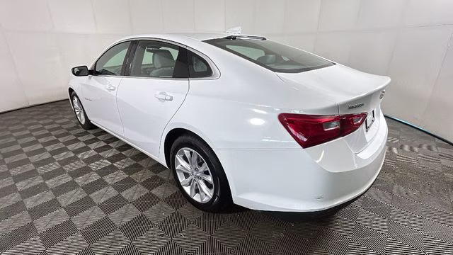 2023 Summit White Chevrolet Malibu LT FWD Sedan