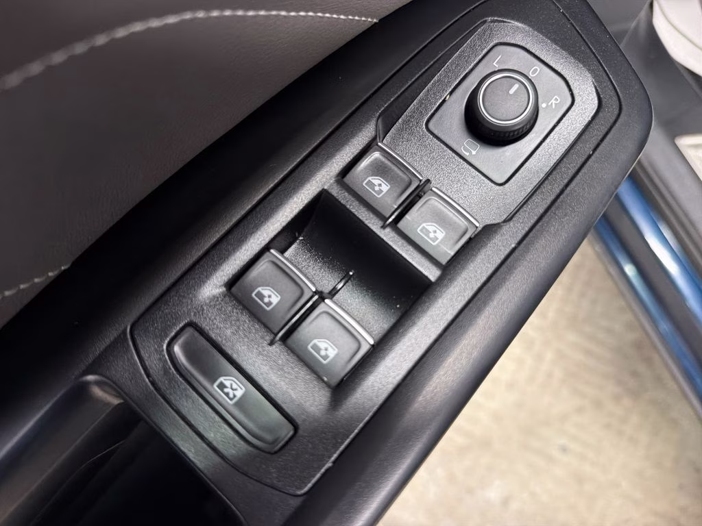 2021 Tourmaline Blue Metallic Volkswagen Atlas SEL Premium AWD SUV