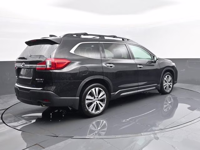 2022 Crystal Black Silica Subaru Ascent Touring AWD SUV