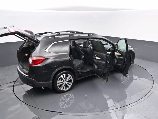 2022 Crystal Black Silica Subaru Ascent Touring AWD SUV