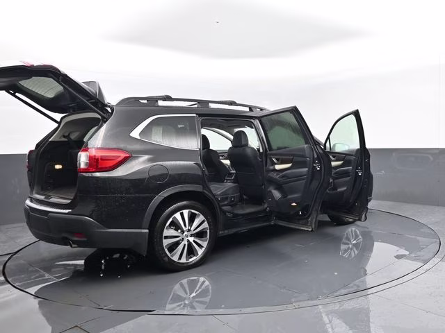 2022 Crystal Black Silica Subaru Ascent Touring AWD SUV