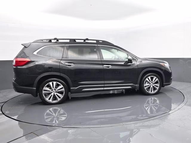 2022 Crystal Black Silica Subaru Ascent Touring AWD SUV