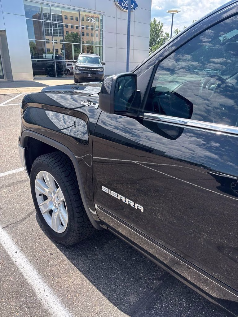 2016 Onyx Black GMC Sierra 1500 SLE Preferred Equpt w/Convenience & Value Pkgs 4X4 Truck